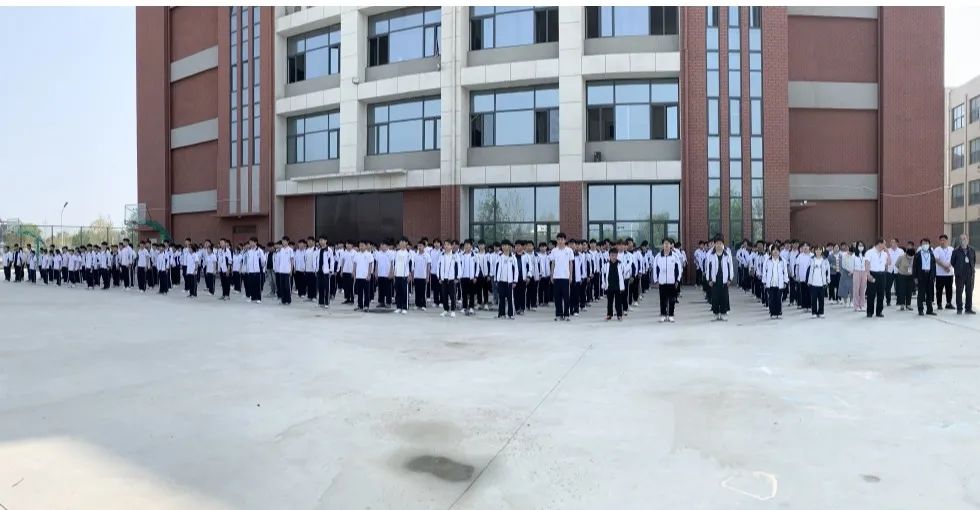 人人讲安全，个个会应急 – 菏泽市交通高级技工学校开展消防灭火演练活动插图
