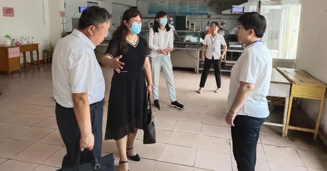 省教育厅督导小组到我校开展疫情防控“回头看”工作插图1 省教育厅督导小组到我校开展疫情防控“回头看”工作插图1
