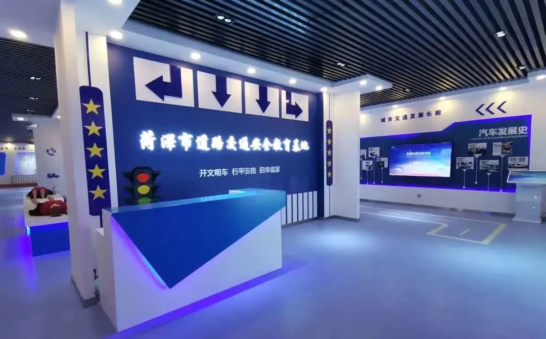 加强安全素养，提高防范意识 – 交通高级技校组织新生参观道路安全教育基地插图