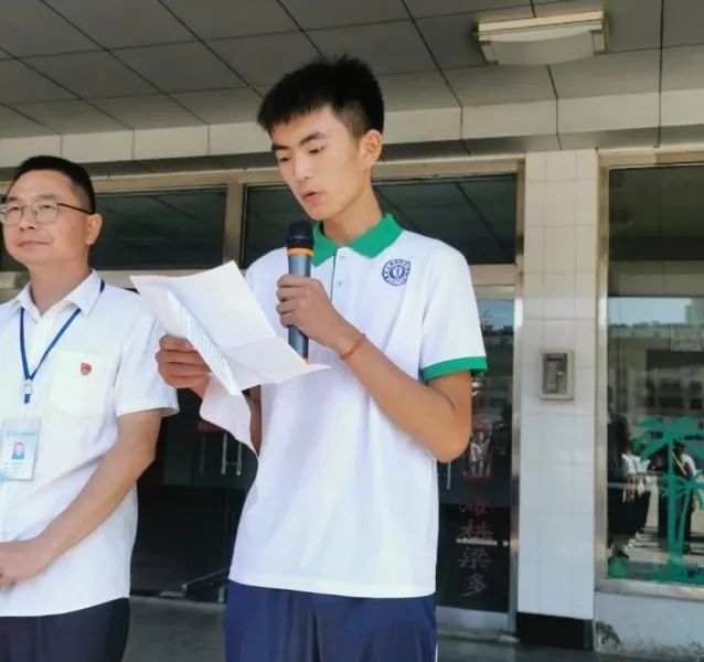 菏泽市交通高级技工学校 – 疫情防控演练插图4 菏泽市交通高级技工学校 – 疫情防控演练插图4