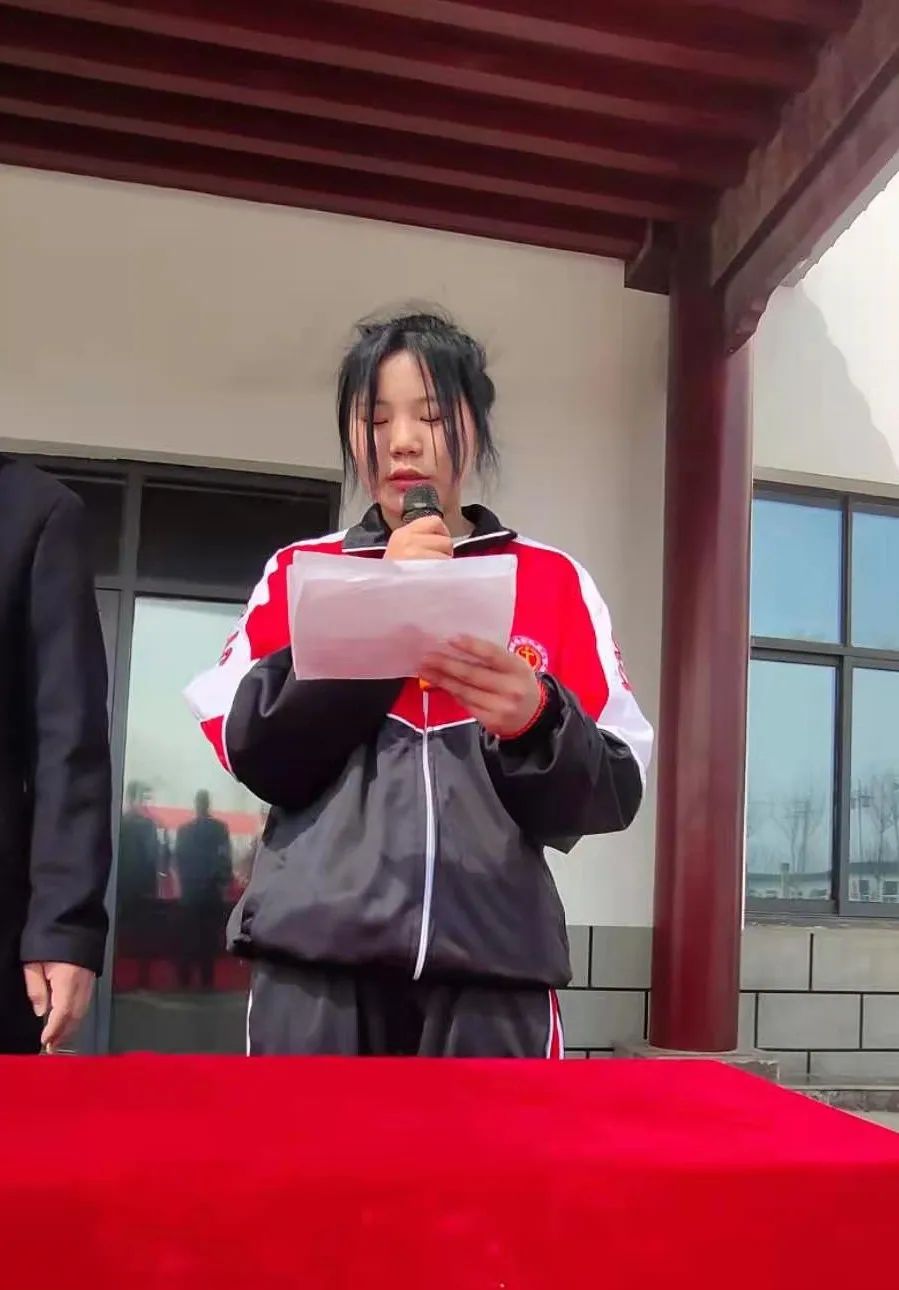 青春激昂 不负芳华 – 菏泽市交通高级技工学校2021年春季军训汇演圆满落幕插图7
