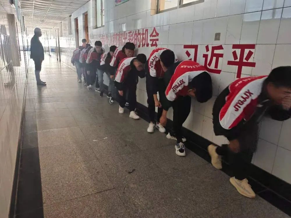 防患未然,共筑校园“防火墙”插图1 防患未然,共筑校园“防火墙”插图1
