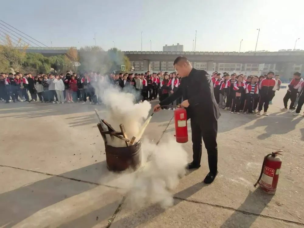 防患未然,共筑校园“防火墙”插图4 防患未然,共筑校园“防火墙”插图4