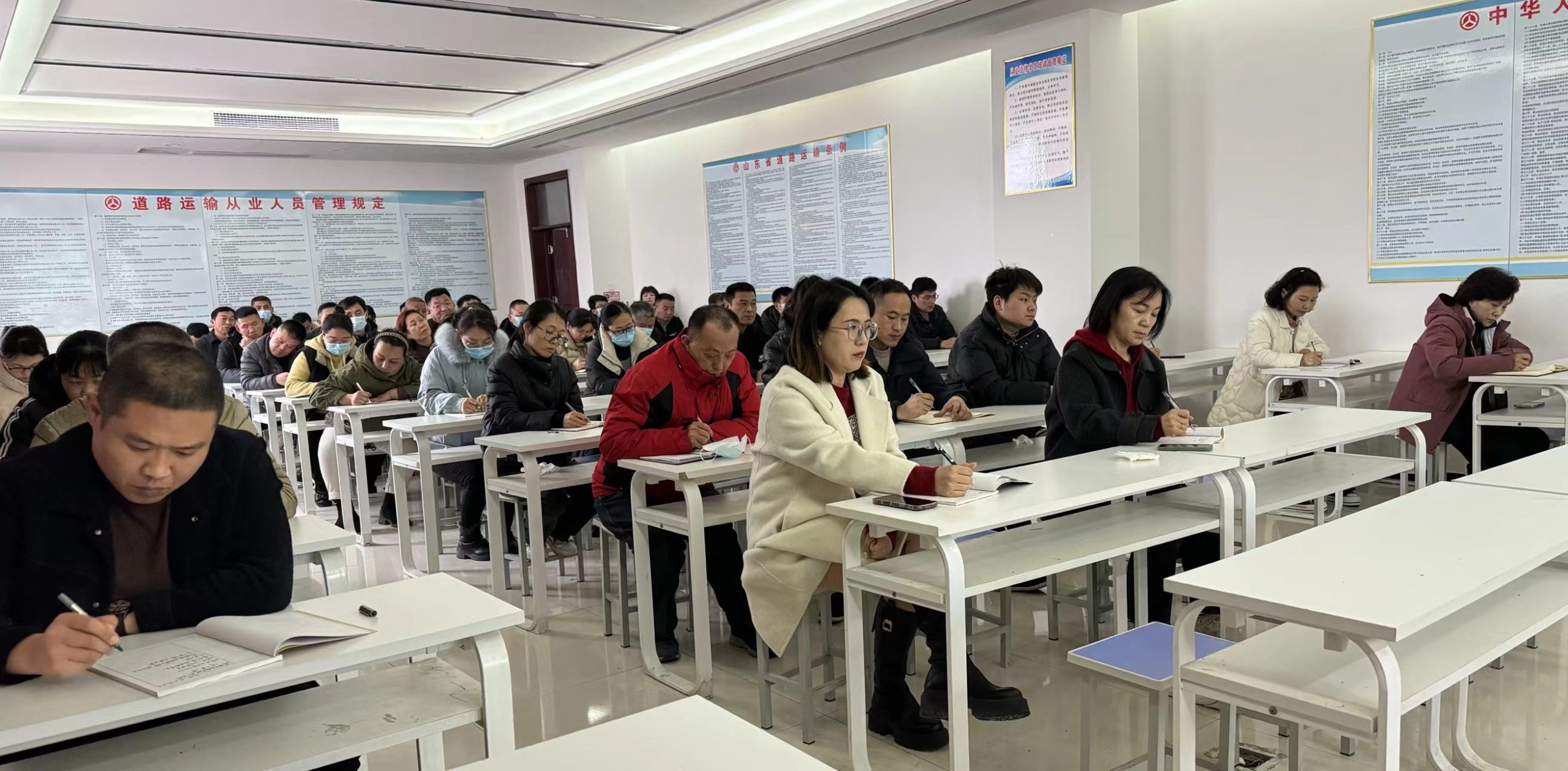 菏泽市交通高级技工学校开展“开工第一课”安全生产培训会插图1