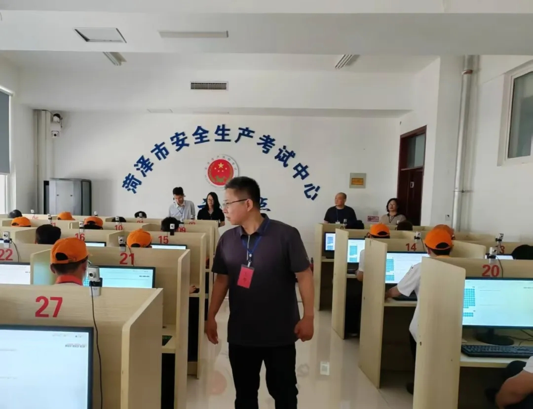 菏泽市交通高级技工学校职业技能等级认定考试圆满举行插图4 菏泽市交通高级技工学校职业技能等级认定考试圆满举行插图4