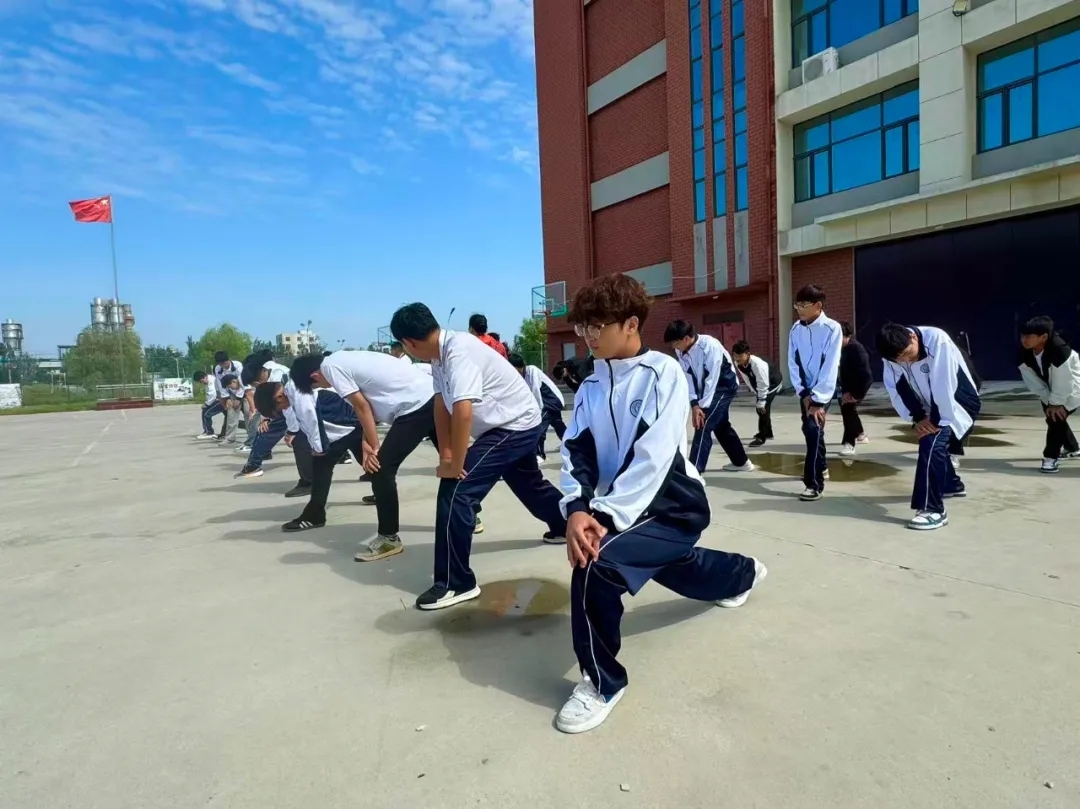 强身健体 阳光日常——菏泽市交通高级技工学校丰富多彩的体育课(六)插图 强身健体 阳光日常——菏泽市交通高级技工学校丰富多彩的体育课(六)插图