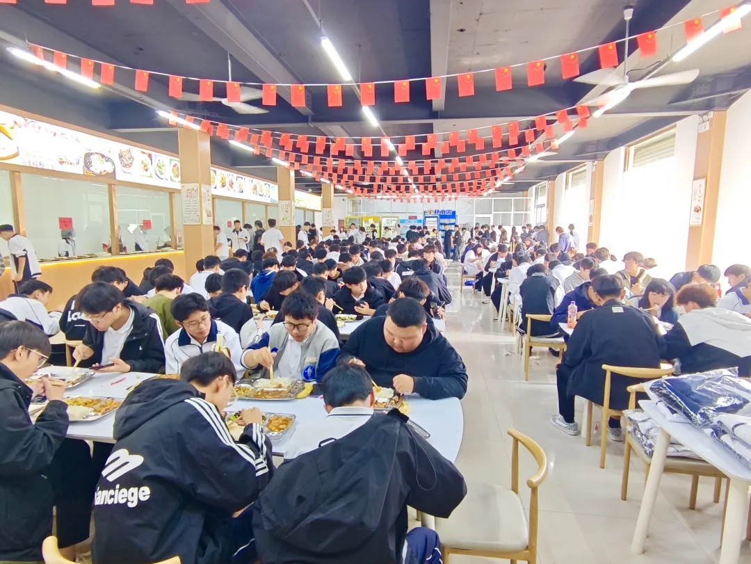 美好“食”光——舌尖上的校园美食,等你来打卡!插图2 美好“食”光——舌尖上的校园美食,等你来打卡!插图2